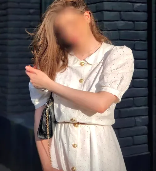 Annalena, 25