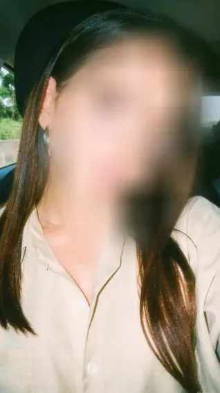 Ida, 25