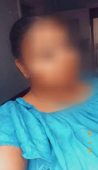 Jasmin, 29