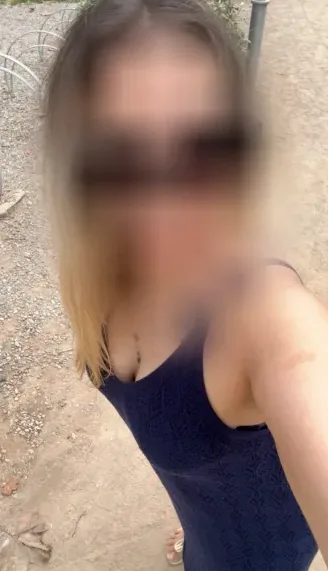 Lena, 40