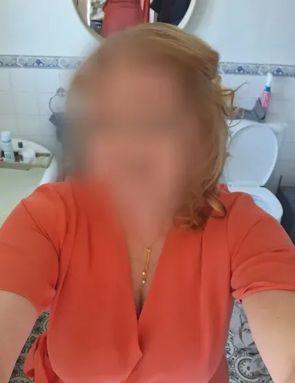 Leonie, 38