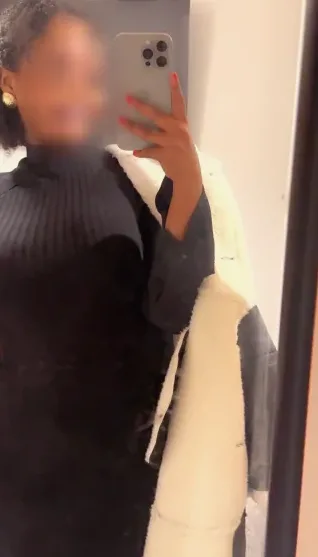 Luisa, 25