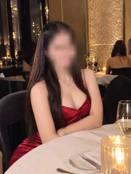 Maja, 30