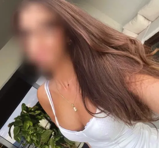 Marlene, 30
