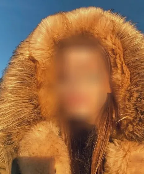 Mira, 26