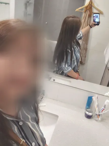 Nadja, 31