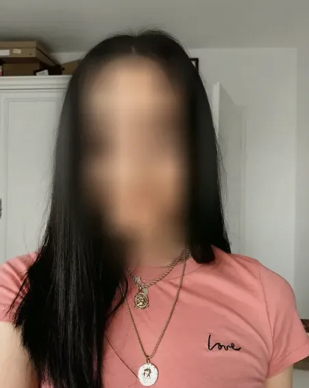 Paula, 36