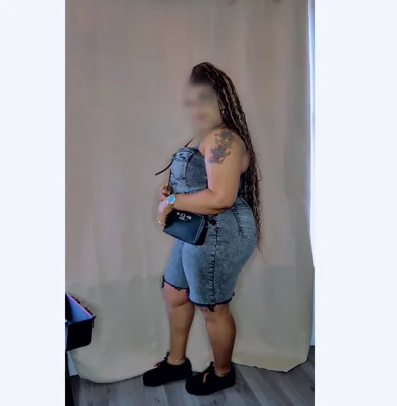 Ramona, 30