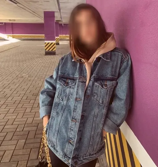Simone, 31