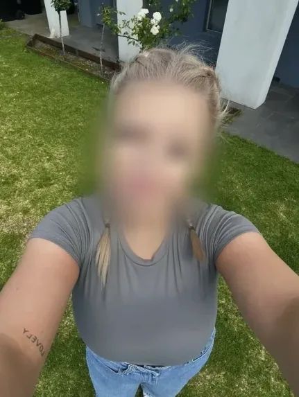 Theresa, 30